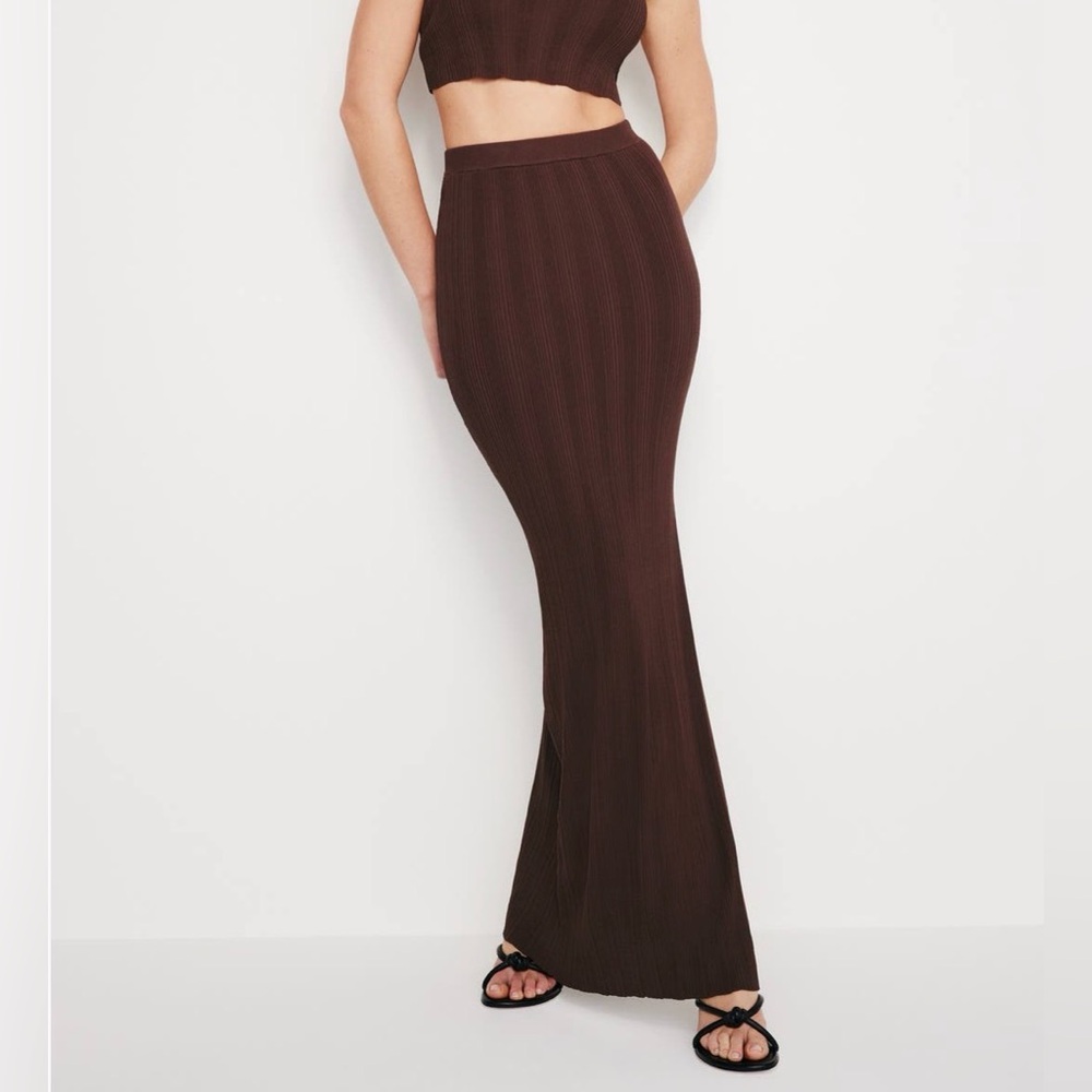 Good American Ribbed Sculpting Maxi Skirt Chocolate Brown NWT Kardashian